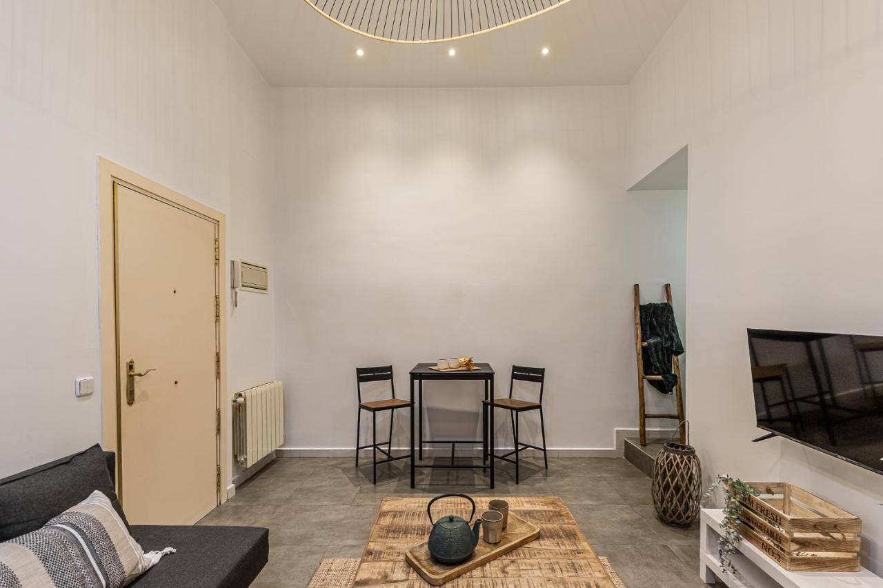 Beautiful Flat Close To Plaza De Mayor 4Peopl1Bath Con24 Apartment Madrid Exterior photo